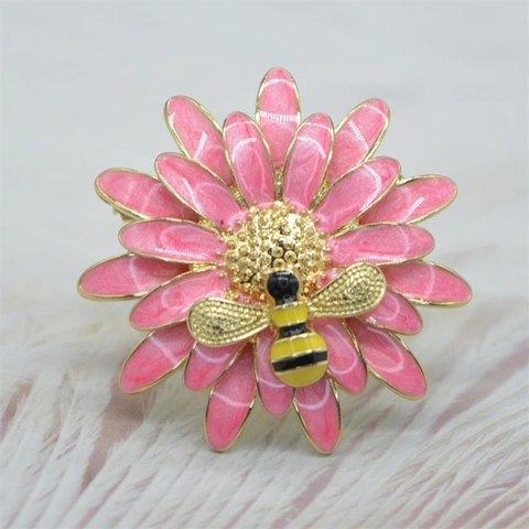 Broche Vintage en Alliage Émail Marguerite et Abeille pour Femme Épingles de Bijoux de Fleur de Mode pour Costumes Robes Écharpes Accessoire Rétro