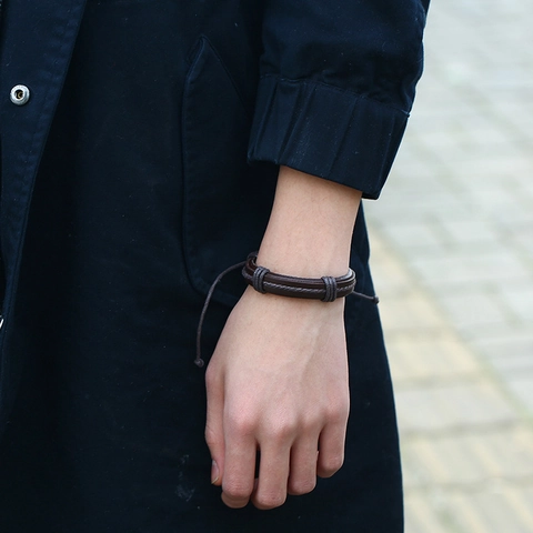 Vintage Geflochtenes Echtleder Armband Für Damen Herren Retro Verstellbar Mehrlagiges Rindsleder Handseil Bohemian Punk Schmuck Geschenk