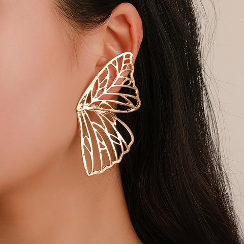 European Style Hollow Metal Butterfly Wing Stud Earrings Fashion Individual Oversized Alloy Jewelry For Women Gold Silver