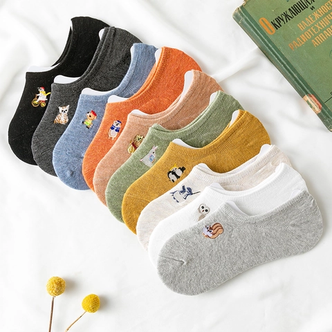 Damen Baumwolle Füßlinge Cartoon Tier Bestickung Rutschfeste Silikonferse Atmungsaktive Unsichtbare Socken
