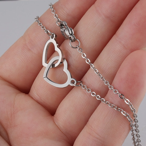 Stainless Steel Interlocking Double Heart Pendant Necklace For Women Men Mirror Polished Clavicle Chain Fashion Jewelry Gift