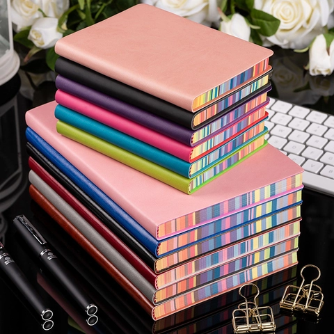 Taccuino Con Bordo Arcobaleno Pelle PU Copertina Morbida Diario Portatile Ufficio Scuola Blocco Note