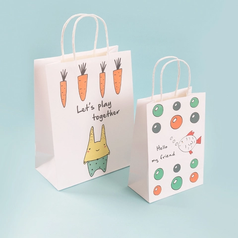 Cartoon Papieren Cadeauzakjes Met Handvatten Wit Kraftpapier Draagbare Snoepverpakking Voor Verjaardagsfeestje Voor Kinderen Cadeautjes
