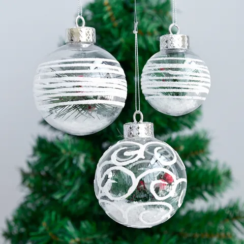 Klare Weihnachtskugeln Kunststoff Gefüllt Mit Künstlichen Kiefernadeln Roten Beeren Und Kunstschnee Für Weihnachtsbaumschmuck