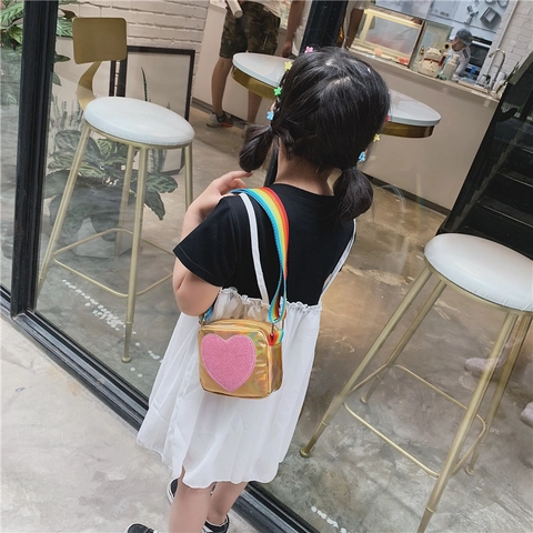 Kids Crossbody Bag Cute Heart Glitter PU Leather Rainbow Adjustable Strap Shoulder Bag For Girls Fashion