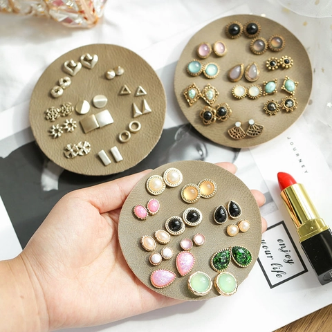 Vintage Geometrische Oorbellen Set Voor Dames Mode Hars Nep Kunstparel Hart Studs En Metalen Oorclips Legering Met Oorbelsteker