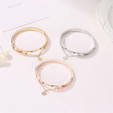 Bracciale Rigido Con Pendente A Cuore Numeri Romani Lega Strass Gioielli Alla Moda Per Donna