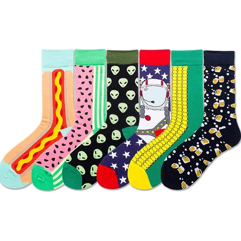 Lustige Neuheit Crew Socken Baumwollmischung Atmungsaktiv Bunte Lebensmittel Frucht Weltraum Muster Mittelhohe Socken Für Herren Damen
