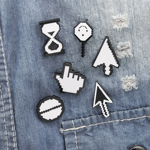 Pixel Art Computer Cursor Enamel Brooch Pin Alloy Retro Tech Badge Clothing Bag Accessories Enamel Lapel Pin