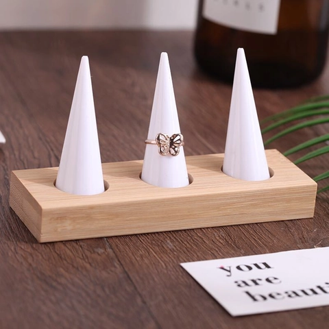 Bamboo Wood Ring Display Stand Acrylic Cone Holder Jewelry Storage Showcase Organizer For Countertop Showroom Simple Style