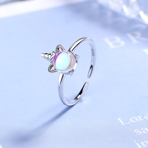 Einzigartiger Einhorn Ring Kupfer Mit Buntem Mondstein Verstellbares Design Schicker Modeschmuck Für Damen