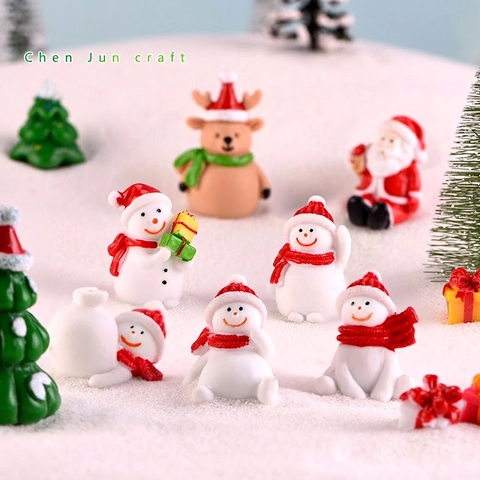 Miniature Christmas Ornaments Resin Santa Claus Snowman Reindeer Xmas Tree Figurines For DIY Fairy Garden Desktop Decor