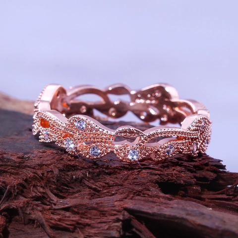 Vintage Roségouden Koperen Ring Met Zirkoon Sprankelende Wijnstok Bladvorm Vinger Sieraden Voor Vrouwen