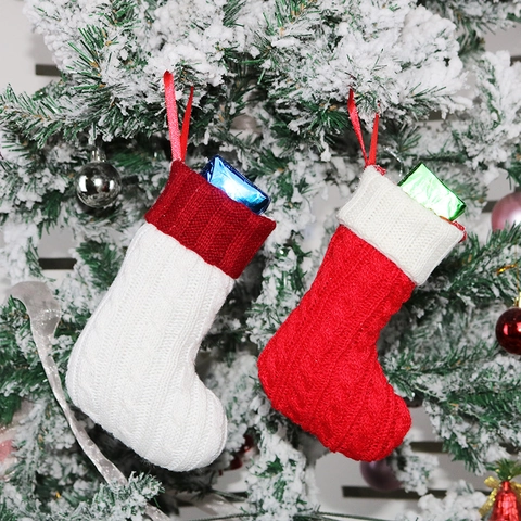 Knitted Wool Christmas Stocking Mini Hanging Ornament Festive Gift Bag Holiday Decoration Red White Festive Accessory