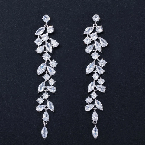 Eleganti Orecchini Pendenti Lunghi In Rame Con Zircone AAA Petalo Di Fiore Vite Di Foglia Nappa Gioielli Di Lusso Per Donne