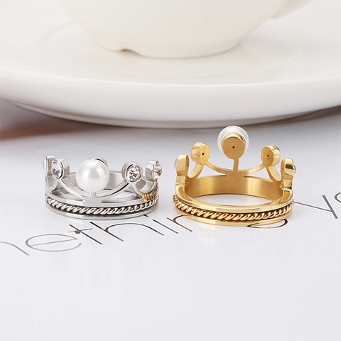 Anillo De Corona De Acero Inoxidable Con Perla Artificial Y Circón Joyería De Moda Elegante Para Mujer Diseño De Textura De Cuerda Trenzada