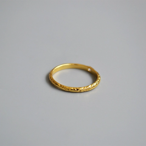 Vintage Gehamerde Textuur Vierkante Zirconia Koperen Ring Voor Vrouwen Minimalistisch Vergulde Dunne Ring Retro Sieraden Cadeau