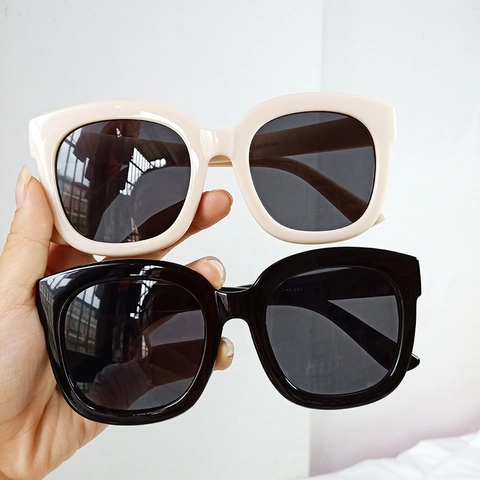 Quadratische Sonnenbrille Retro Oversized UV400 Schutz PC Material Vintage Mode Brille Damen Herren