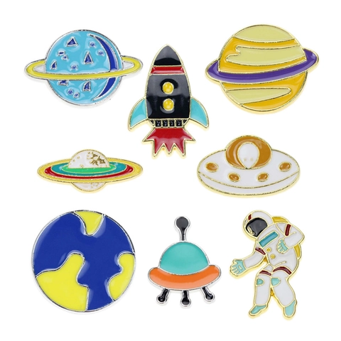 Weltraum Astronaut Planet Rakete UFO Emaille Brosche Zinklegierung Cartoon Kreative Abzeichen Mode Accessoires Für Kleidung Rucksäcke