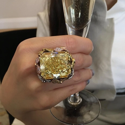Exaggerated Luxury Copper Inlaid Champagne Yellow Square Rhinestone Ring Two Tone Gold Silver Plated Finger Ring For Women Wedding Party Jewelry
