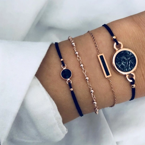 Bracciale Multistrato Boemia Lega Rhinestone Cuore Bussola Esagono Totem Ciondoli Gioielli Vintage Per Donne
