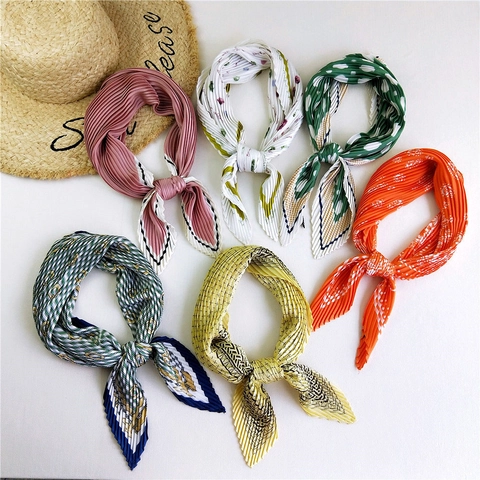 Plissiertes Kleines Quadratisches Halstuch Damen Polyester Punktmuster Paisley Druck Dekoratives Nickituch Vintage Modeaccessoire