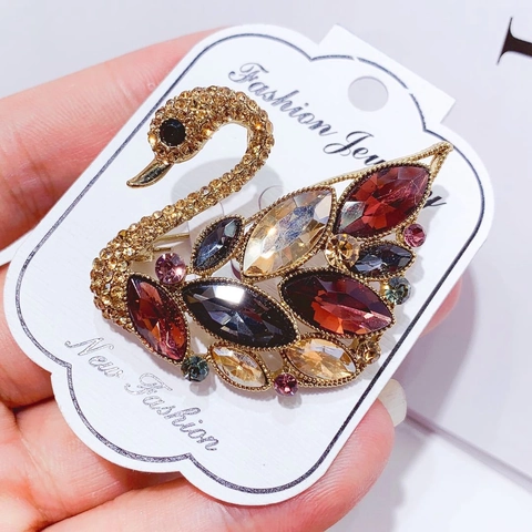 Vintage Alloy Brooch For Women Colorful Rhinestone Crystal Animal Flower Shapes Elegant Clothes Accessory Corsage Pin