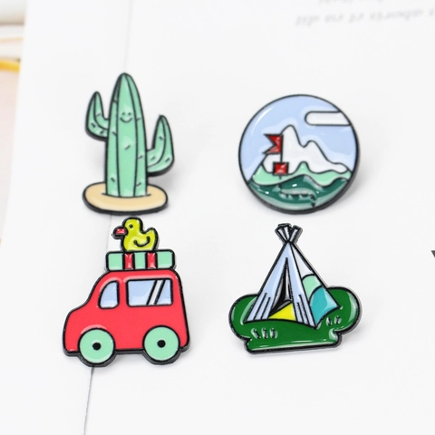 Cartoon Emaille Brosche Pin Kaktus Berg Auto Und Zelt Tropföl Legierung Abzeichen Schmuck Zubehör Für Rucksack Kleidung Damen Herren Geschenk