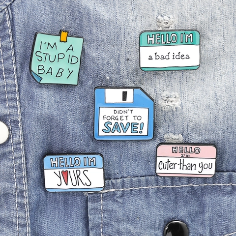 Cartoon Legering Emaille Pin Broche Geometrische Notitie Retro Floppy Disk Bad Idea Stupid Baby Tekst Badge Voor Kleding Rugzak