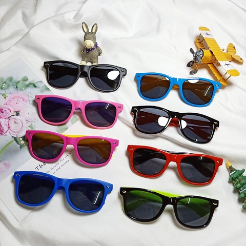 Occhiali Da Sole Polarizzati Per Bambini Montatura Flessibile TPEE Protezione UV400 Stile Quadrato Per Ragazzi Ragazze Outdoor