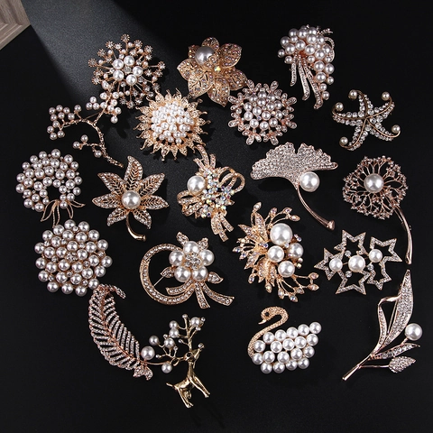 Elegant Brooches For Women Alloy Rhinestone Faux Artificial Pearl Pin Floral Swan Deer Shape Fashion Jewelry Clothing Decoration