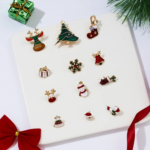 Ensemble de Broches de Noël en Émail pour Femmes Alliage Strass Père Noël Renne Bonhomme de Neige Sapin Cloche Épingles à Revers Cadeau Bijoux