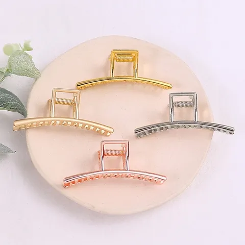 Metal Hair Claw Clip Geometric Alloy Hairpin Strong Hold Minimalist Hair Accessories For Women Vintage Styling