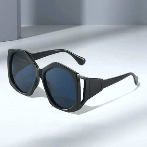 Oversized Geometric Sunglasses UV400 Protection PC Frame Hollow Out Temples Trendy Urban Eyewear For Women Men