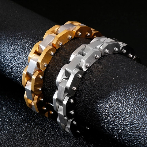 Pulsera Hombre De Acero Inoxidable 316L Diseño Correa Reloj Mecánico Industrial Eslabones Pesados Remaches Cepillado
