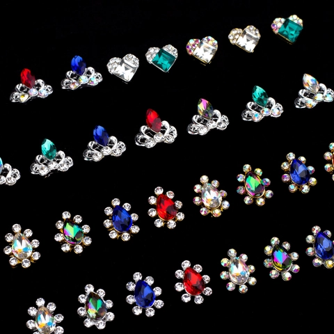 Ciondoli Per Nail Art In Lega Corona Cuore Goccia Forme Strass K9 Cristallo Manicure Decorazioni Sposa Lusso Scintillante