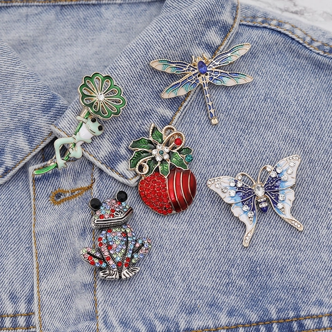 Broche Animale en Alliage avec Strass pour Femmes Émail Grenouille Papillon Libellule Baie Épingle Bijoux Accessoires Fête de Noël