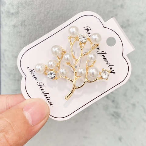 Fashion Brooch Pin Alloy Rhinestone Faux Artificial Pearl Flower Animal Geometric Shape Elegant Jewelry Accessory For Women Gift
