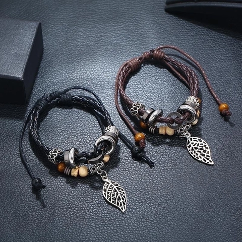 Bracciale Multistrato In Pelle PU Con Ciondolo Foglia In Lega E Perline In Legno Regolabile Vintage Bohemian