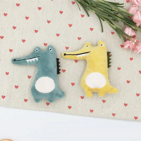 Cartoon Tier Plüsch Brosche Maus Krokodil Bär Bestickte Weiche Dekorative Pin Für Rucksack Schal Kleidung Süßes Accessoire