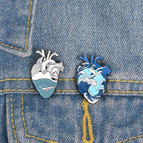 Creative Anatomy Heart Enamel Brooch Wave And Whale Pattern Alloy Denim Badge Fashion Lapel Pin Jewelry Accessory For Women Men