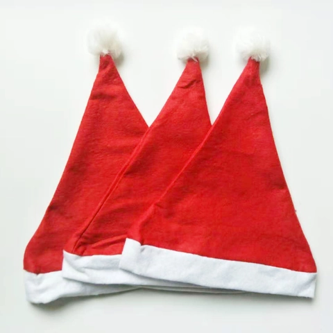 Klassieke Rode Kerstmuts Niet Geweven Stof Zachte Pluche Rand Witte Pompon Voor Volwassenen En Kinderen Feestelijke Vakantiefeest