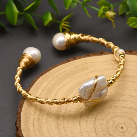 Brazalete De Perlas Barrocas Naturales De Agua Dulce Hecho A Mano Alambre De Cobre Chapado En Oro Ajustable Retro