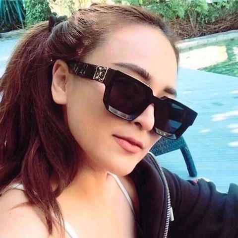 Oversized Square Sunglasses Retro PC Frame UV400 Protection Luxury Gold Metal Hollow Decoration For Women Men