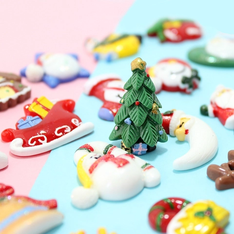 Christmas Resin Charms DIY Accessories For Phone Case Decor Scrapbooking Flatback Santa Snowman Reindeer Gingerbread House