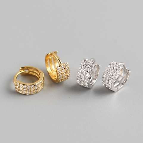 Pendientes De Aro Huggie Con Triple Fila De Circonitas Y Poste De Plata De Ley 925 Minimalista Para Mujer