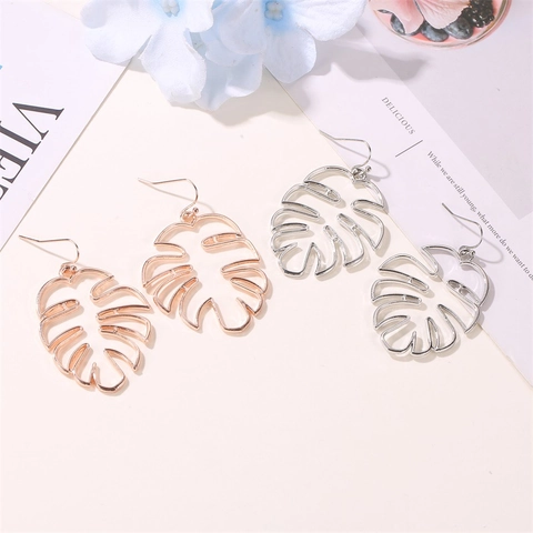 Bohemian Hollow Monstera Leaf Dangle Earrings For Women Vintage Alloy Gold Silver Plated Plant Tropical Ear Jewelry