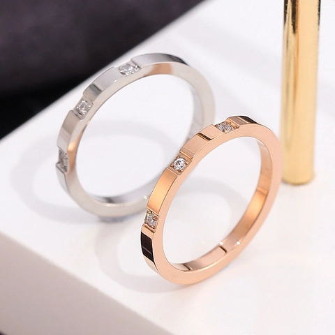 Minimalist Stainless Steel Ring With Three Zirconia Rose Gold Gold Silver Plated Fashion Wedding Band For Women Jewelry