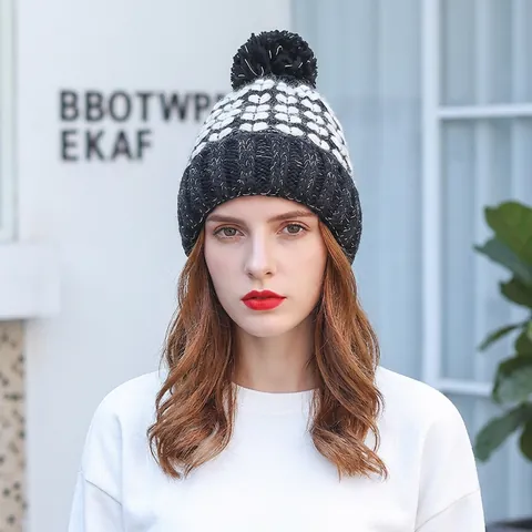Berretto Invernale Da Donna Pompon Maglia Grossa Foderato In Pile Caldo Morbido Esterno Blocchi Di Color Moda