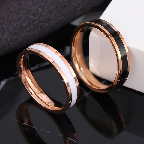 Minimalistischer Bandring Aus Titan Edelstahl Mit Schwarz Weißem Epoxid Emaille Für Paare Männer Frauen Modeschmuck